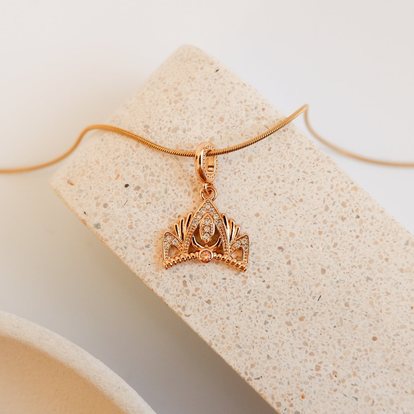Layne Gold Necklace