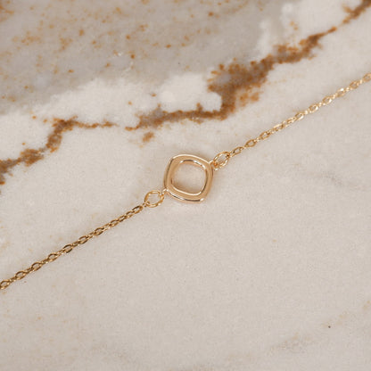 Anika Gold Necklace