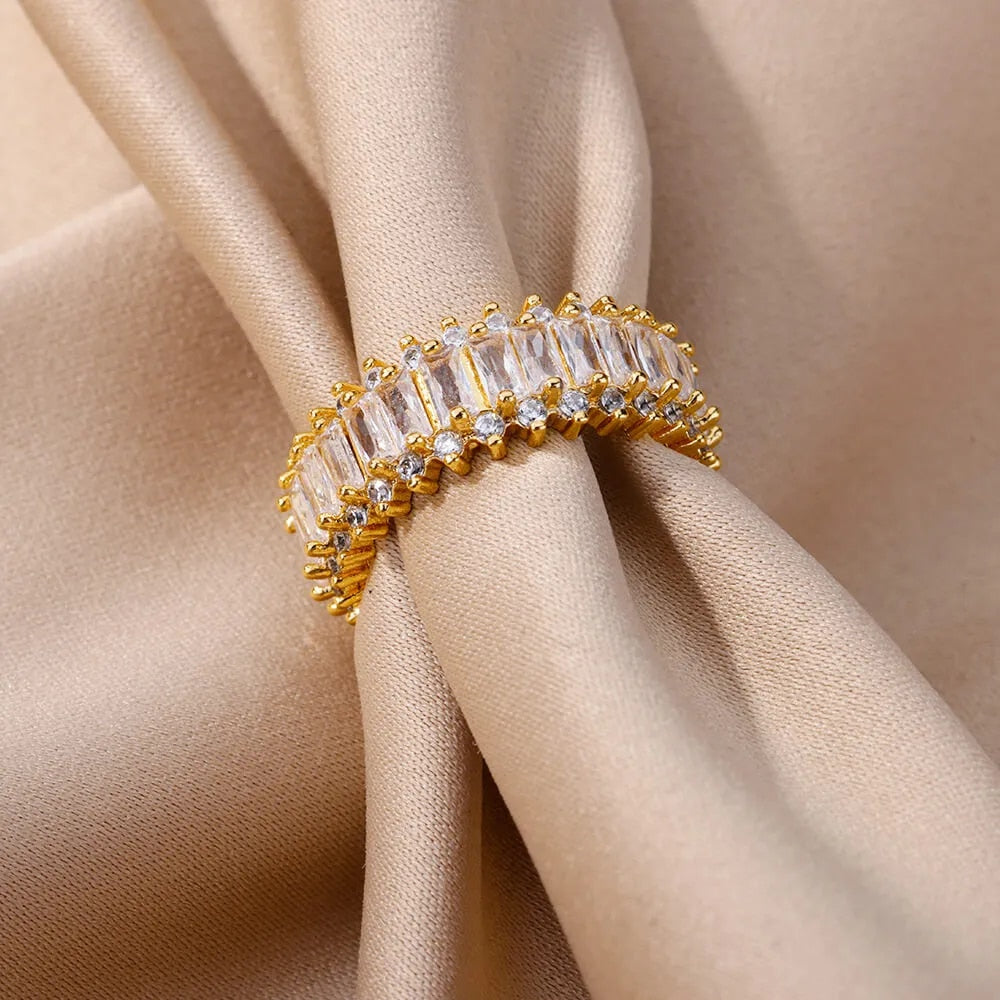 Lila adjustable gold ring by Andrea