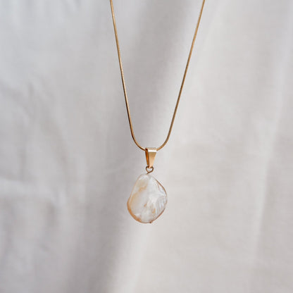 Freshwater Pearl Stone Necklace